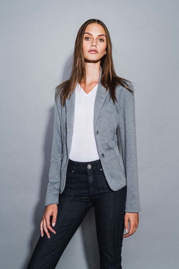 Daniel Hechter Corporate-Fashion Casual Blazer in grau mit weißem Shirt und Jeanshose