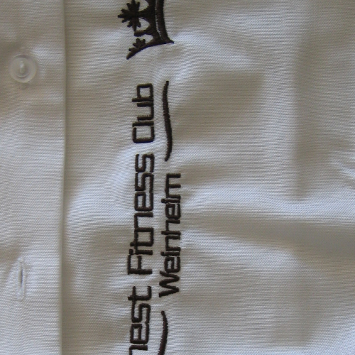 Hemd und Bluse mit Stickerei KRAFTSTOFF_Stickerei