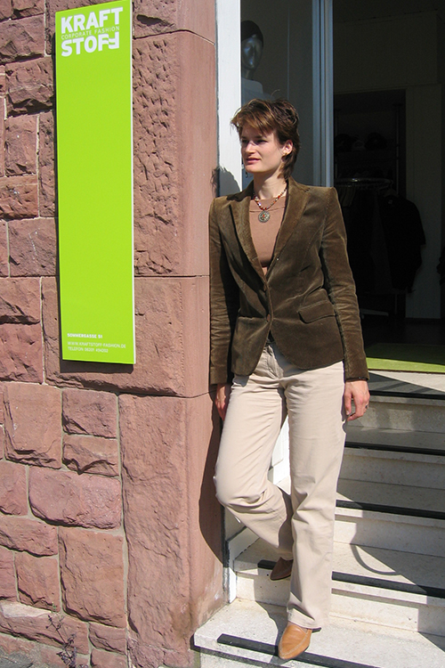 2007 vor dem ersten Büro